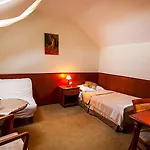 Park Tartuf Hotel