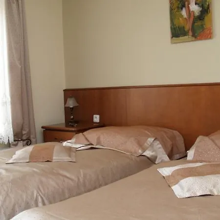 Park Tartuf Hotel 3*
