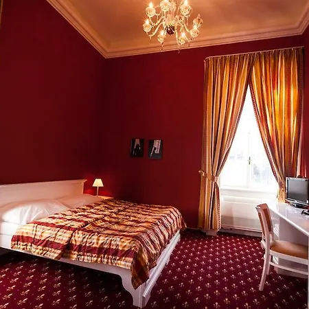 Hotel Park Tartuf 3*