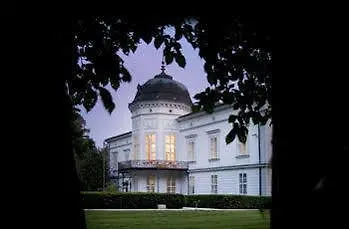 Hotel Park Tartuf 3*