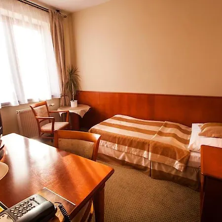 Hotel Park Tartuf 3*